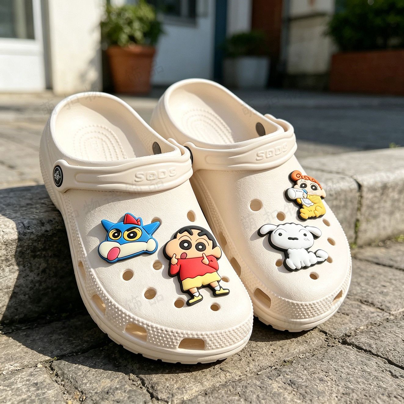 Crayon Shin-chan ayakkabı çiçe - Supply Florist incelemesi ve fiyatı